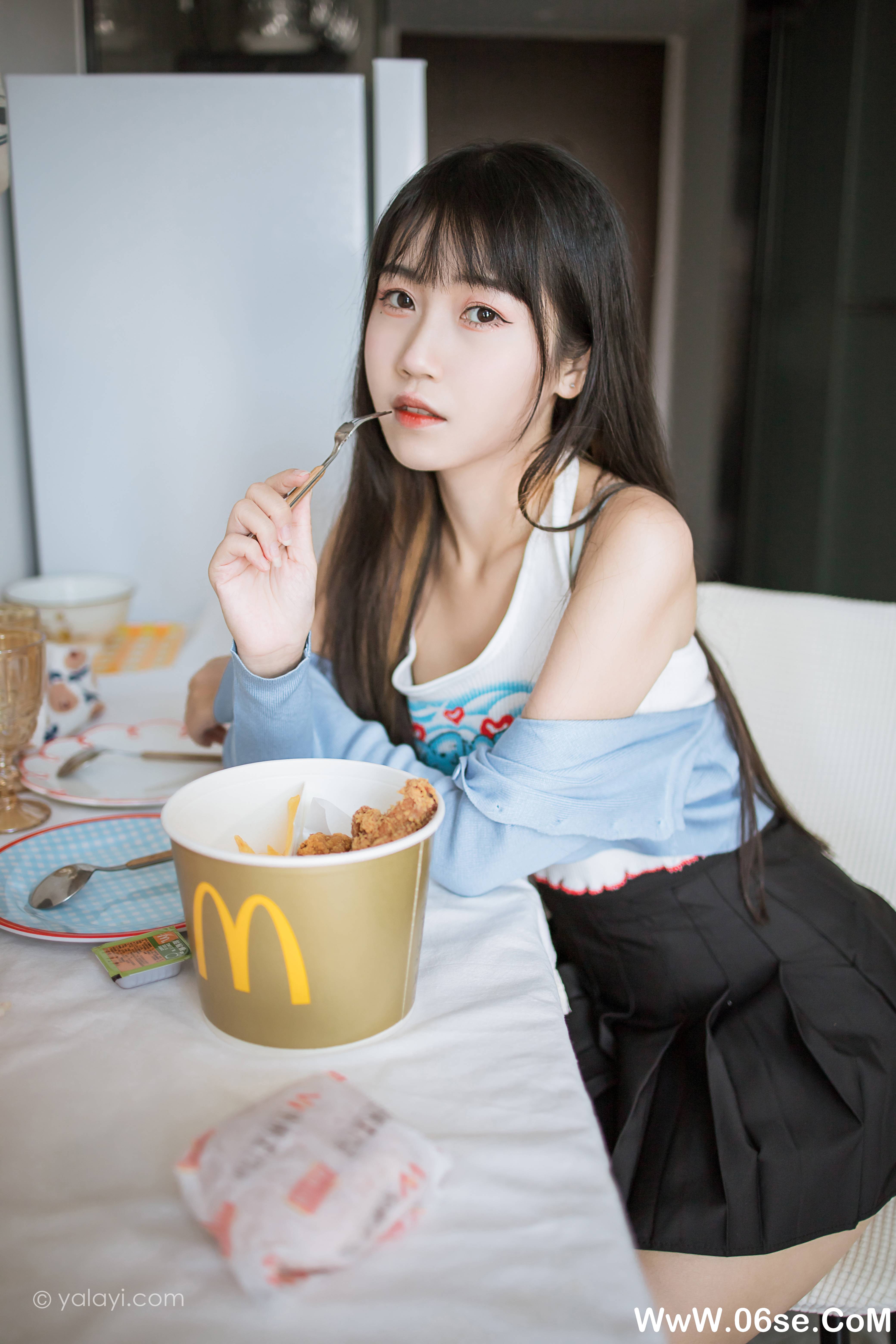 图片[11]-[YALAYI雅拉伊] 2022.02.18 NO.893 弈思《回我们家》[40+1P502M]-六色网