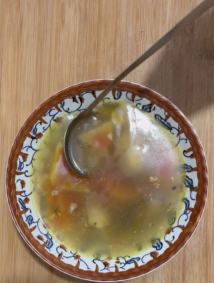 鲍鱼配什么煲汤最好,配木瓜最好