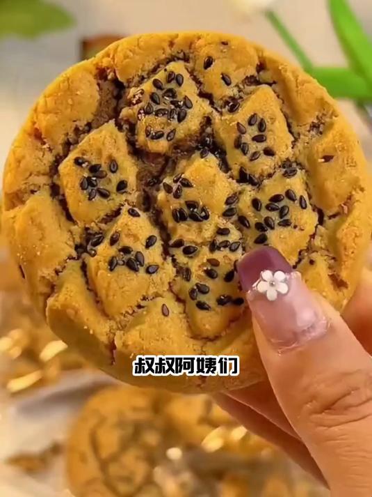 吃桃酥血糖飙升?无糖糕点硬如砖?这款“降糖炸弹”酥得掉渣!