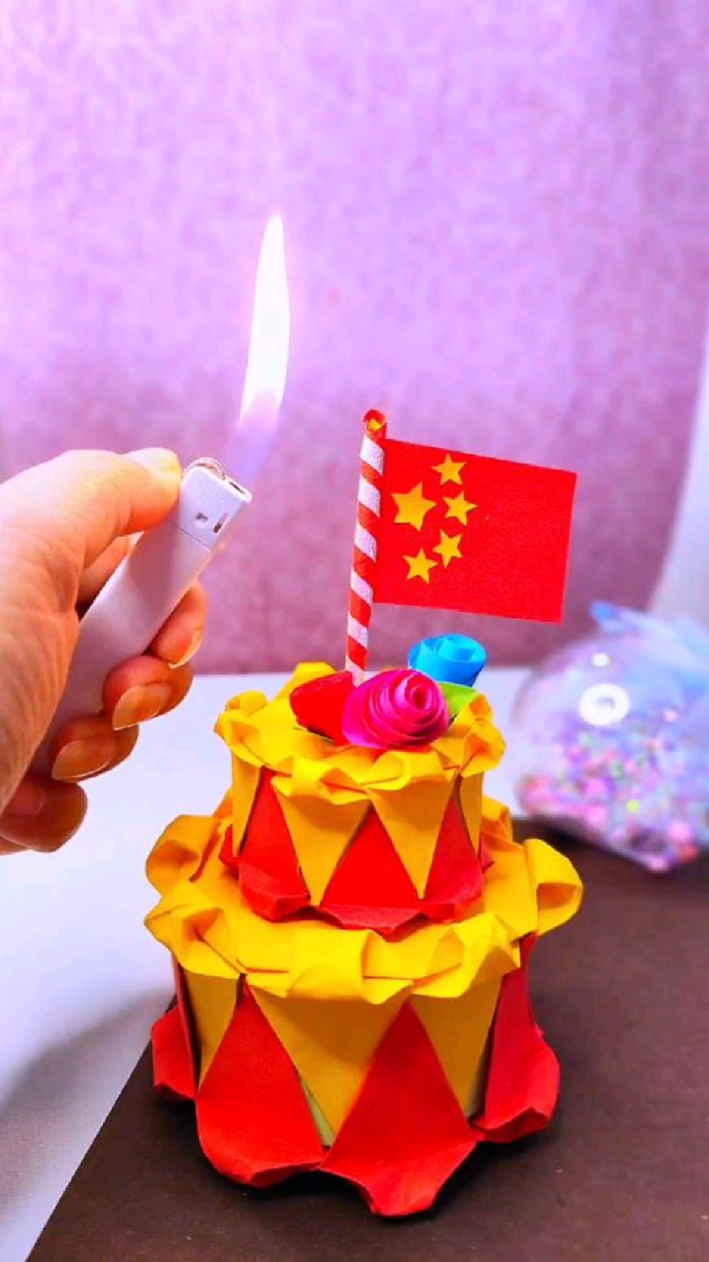 巧了!国庆和女儿一天生日,还有没有同一天生日的,一起庆祝啊,2个双层蛋糕已准备好!