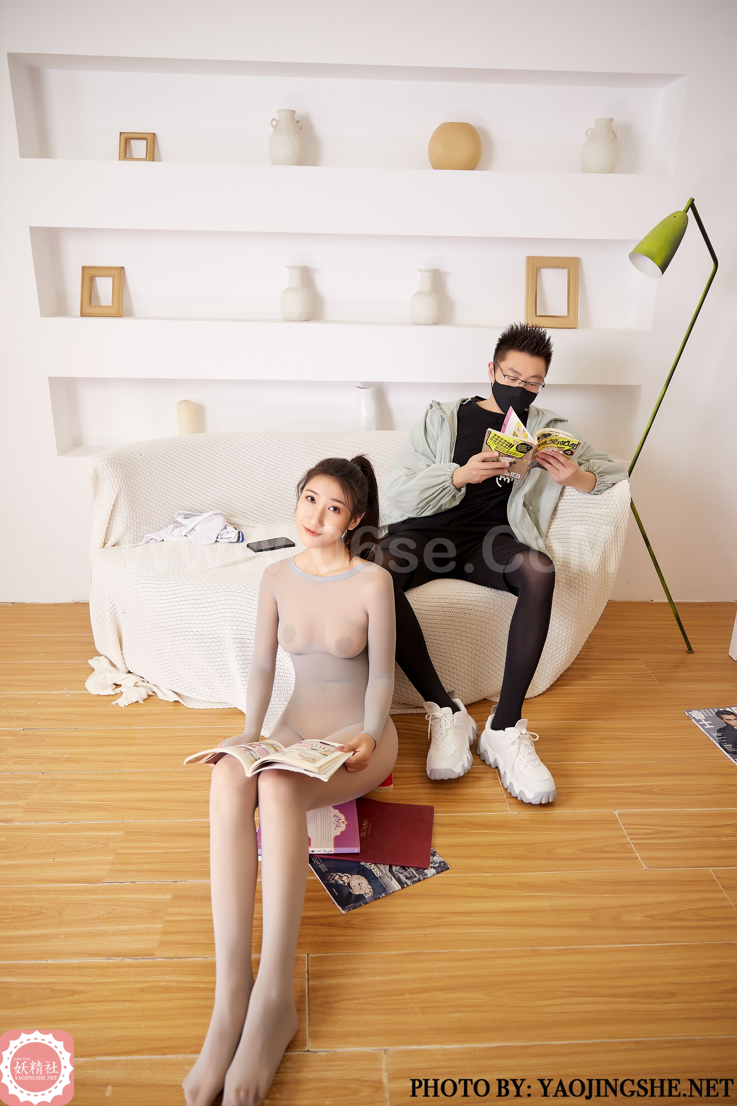 图片[44]-[YaoJingShe 妖精社] T2018《思文-书柜前》[43P-266MB]-六色网