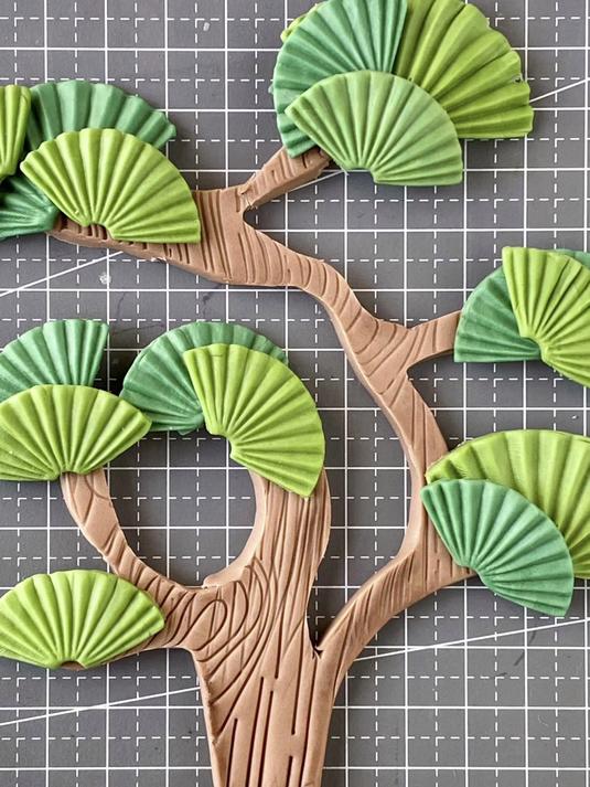 一看就会|祝寿款蛋糕必备翻糖松树教程