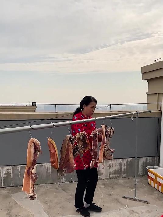 做腊肉的终极神器——双头挂钩,一勾一挂,轻松逆袭绳子的繁琐