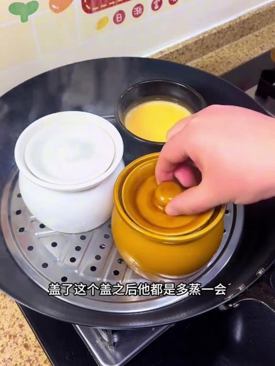 家里有孩子的,可以每周做几次瓦罐煨汤,汤鲜味美,孩子都很喜欢