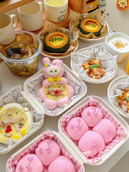 下午茶烤芝士条+卡通披萨+小猪雪媚娘