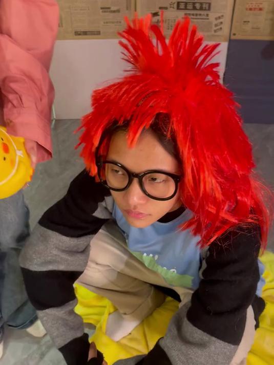 小鸡找不到妈妈了