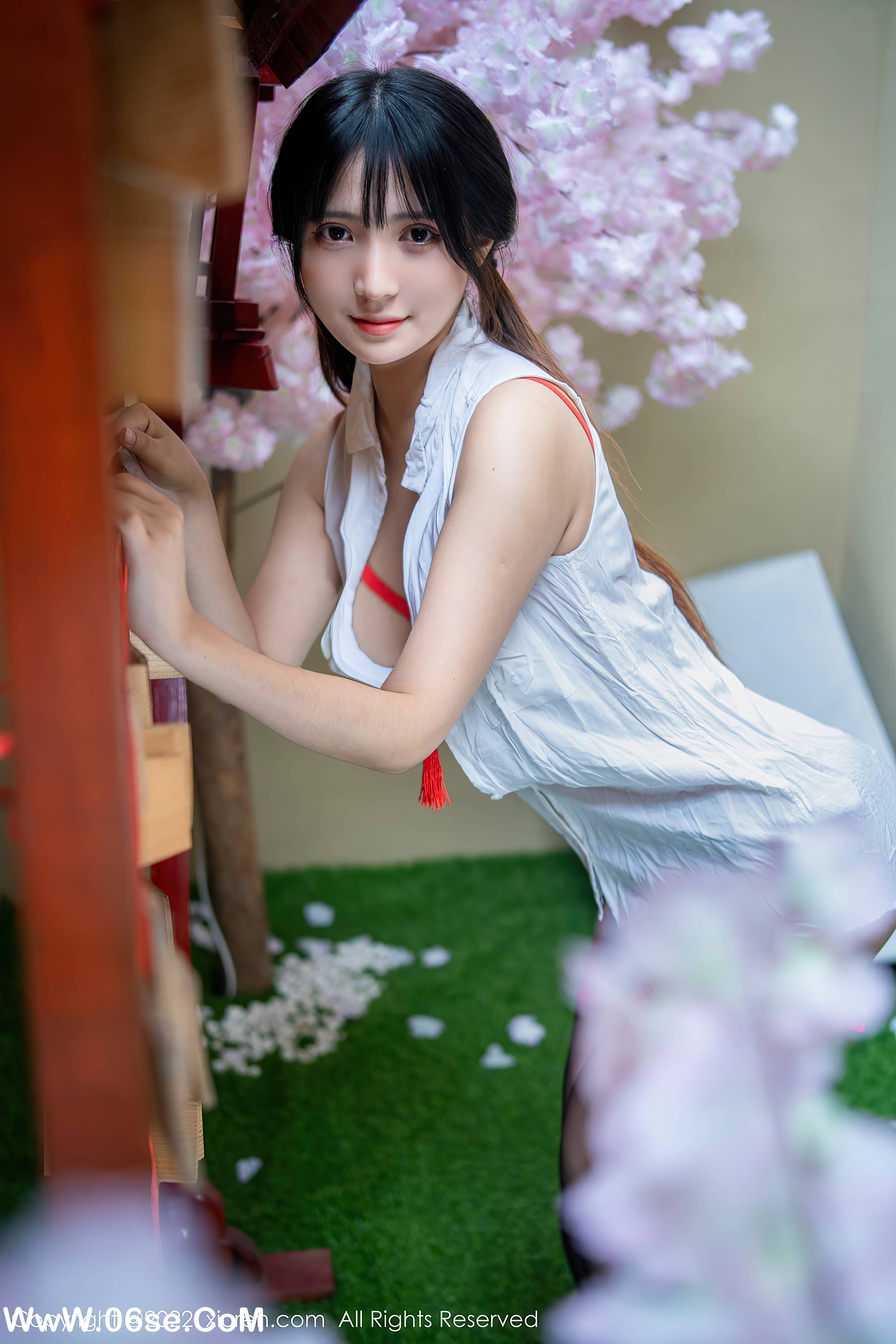 图片[14]-[XIUREN秀人网] 2022.04.27 NO.4930 久久Aimee[62+1P640M]-六色网