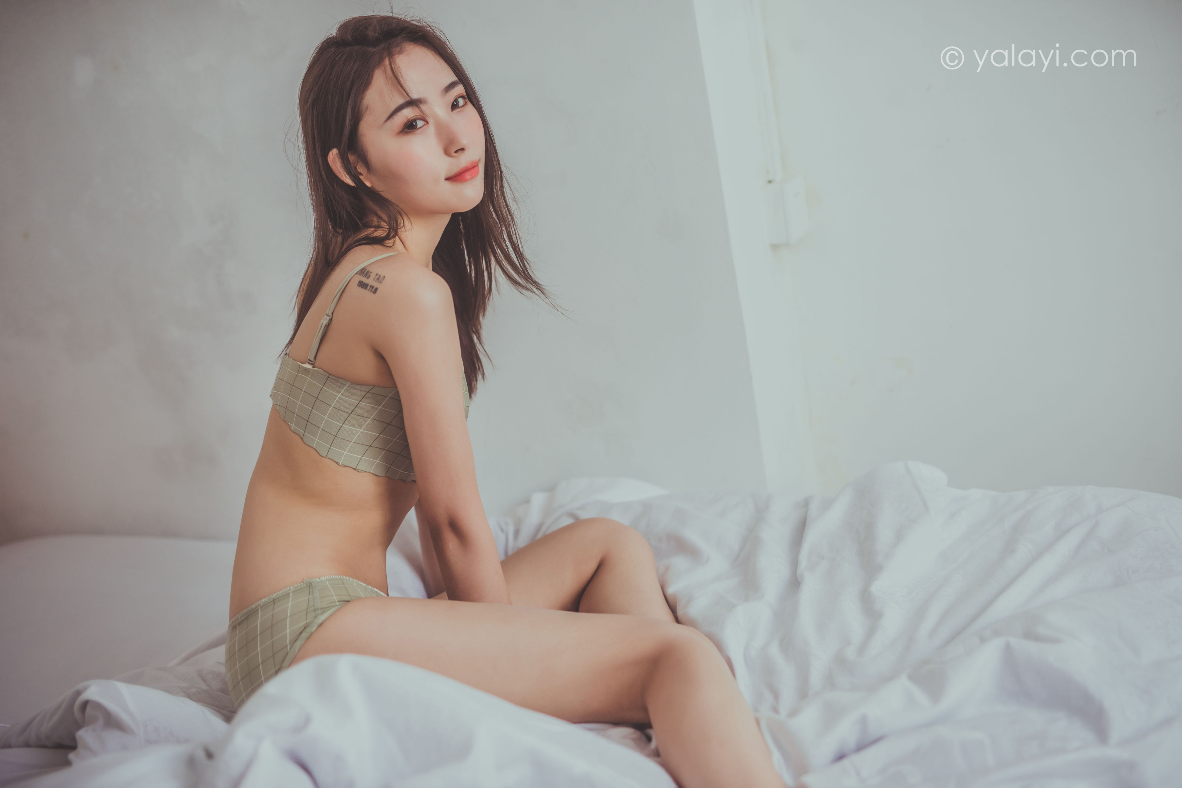 图片[10]-[YALAYI雅拉伊] 2020.03.28 NO.587 海棠《蜗居》[42P+1P23M]-六色网