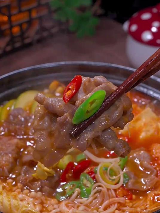 好吃的韩式泡菜肥牛