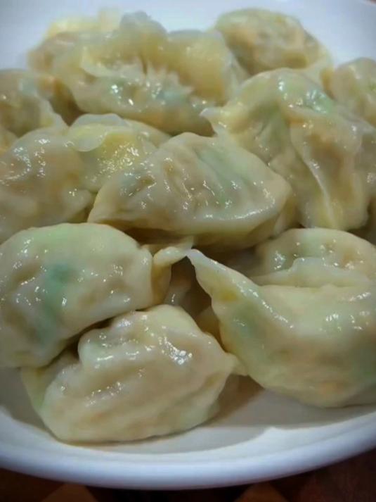 今天给大家分享一个家常油饼的做法