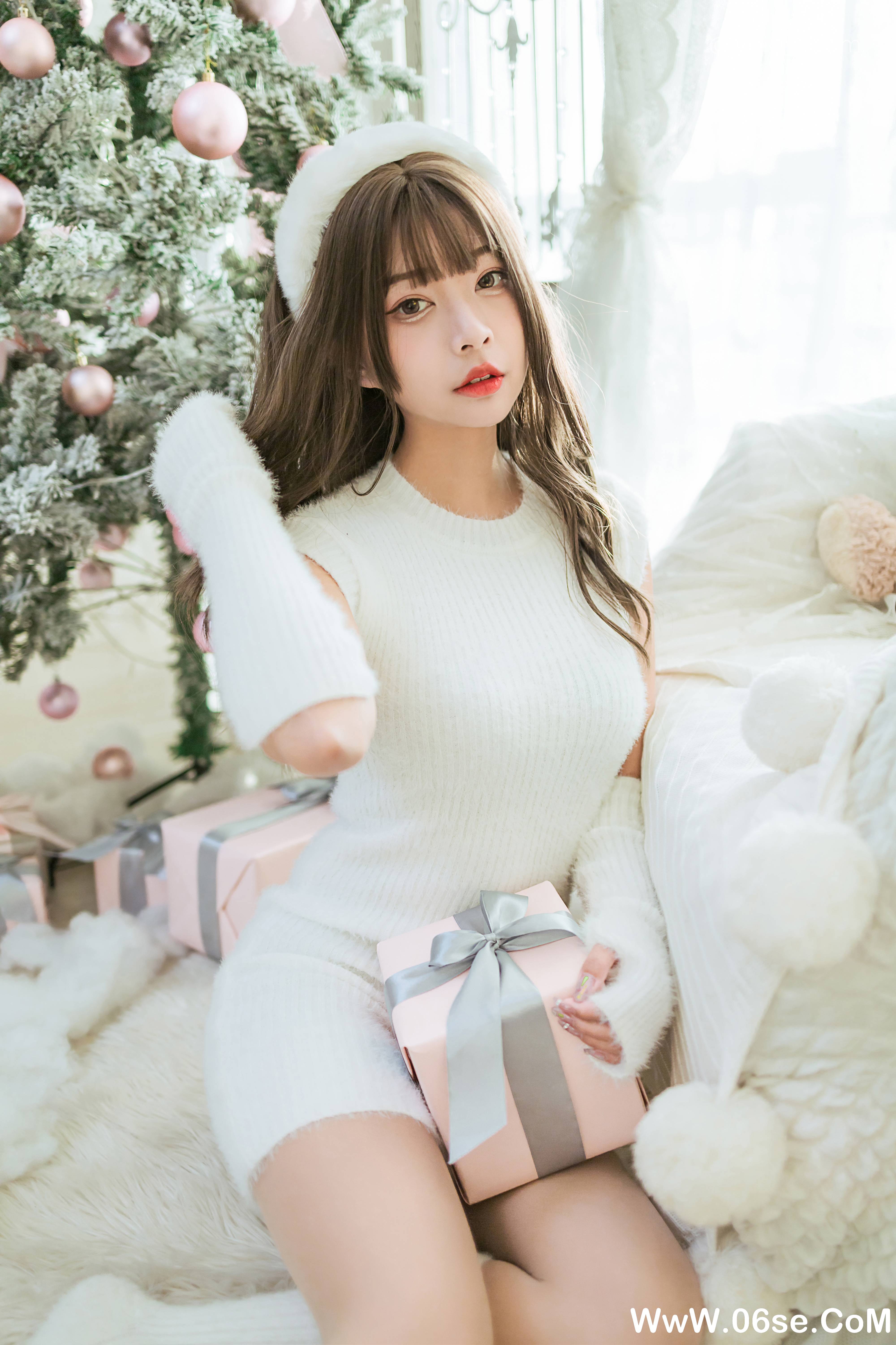 图片[29]-[YALAYI雅拉伊] 2021.12.17 NO.874 阿禾《圣诞礼物》[40+1P452M]-六色网