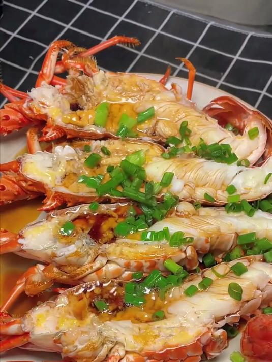 小青龙虾做海鲜烩饭！鲜味儿超浓