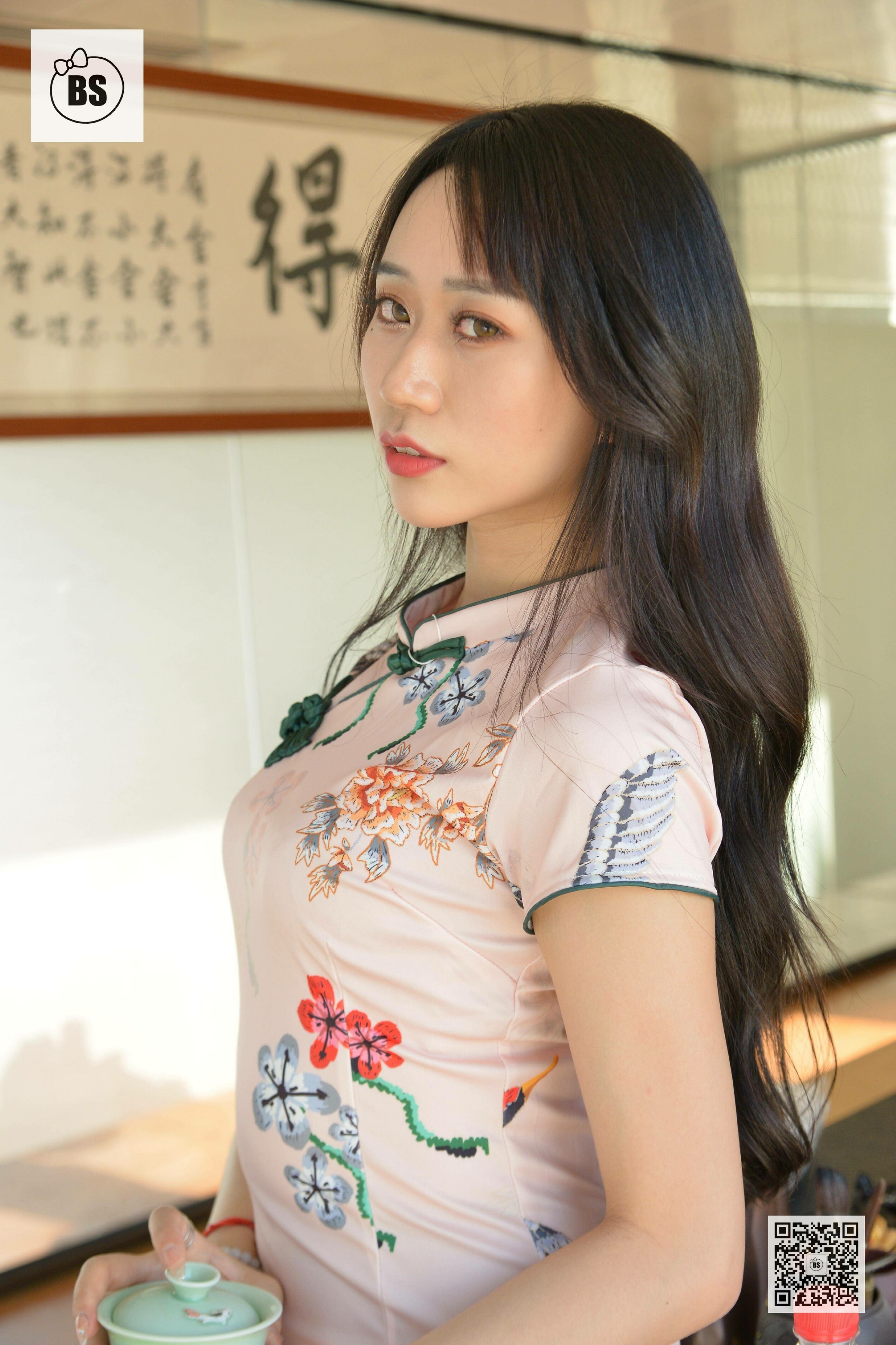 图片[25]-[我丝你想]MX014 美西 新来的女助理4[74P104M]-六色网