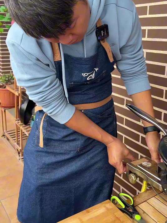 用4斤的海鲈鱼做一道苏帮名菜“松鼠鲈鱼”能把西班牙人馋哭吗