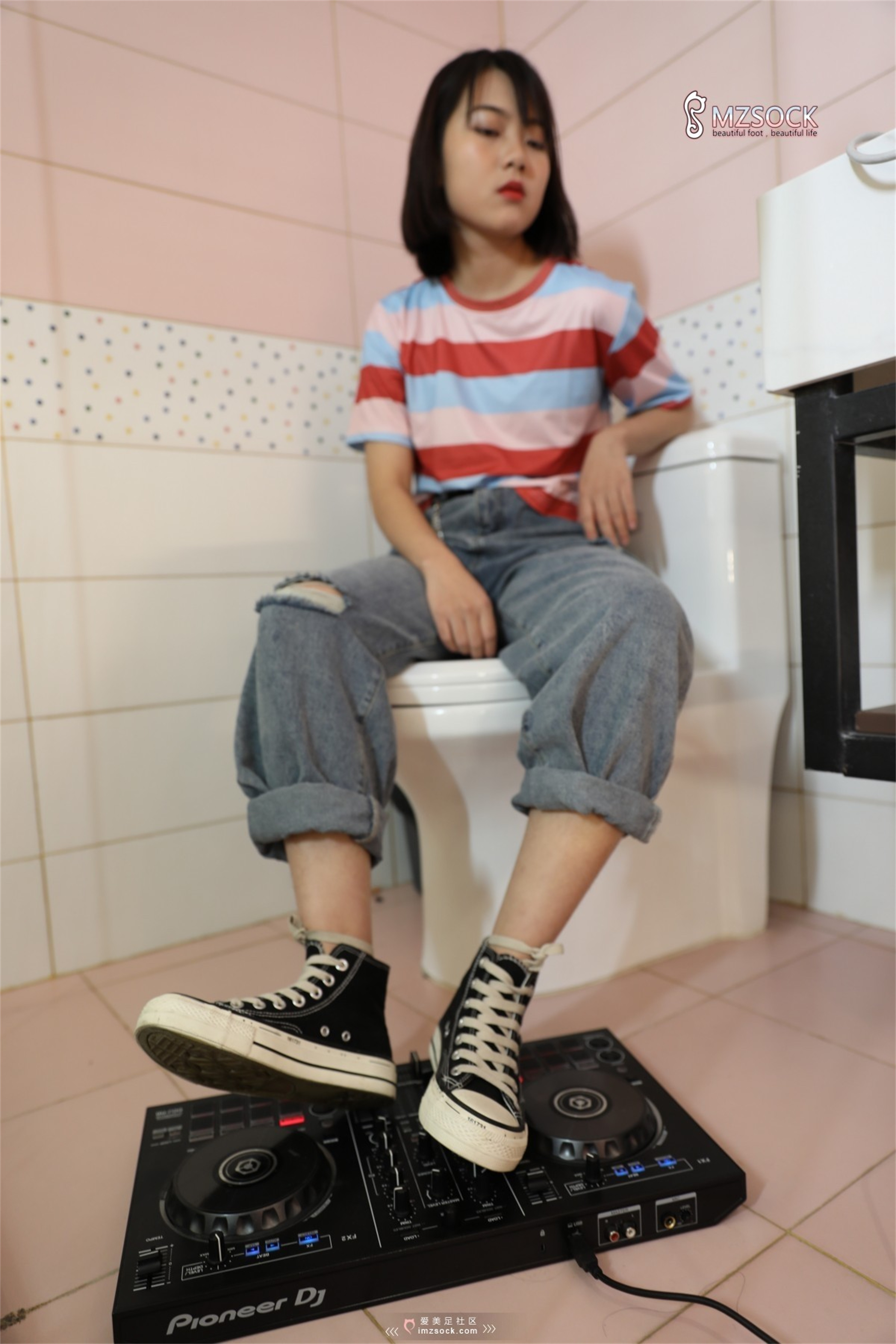 图片[4]-[MZSOCK]爱美足 NO.086 婷婷[90P164M]-六色网