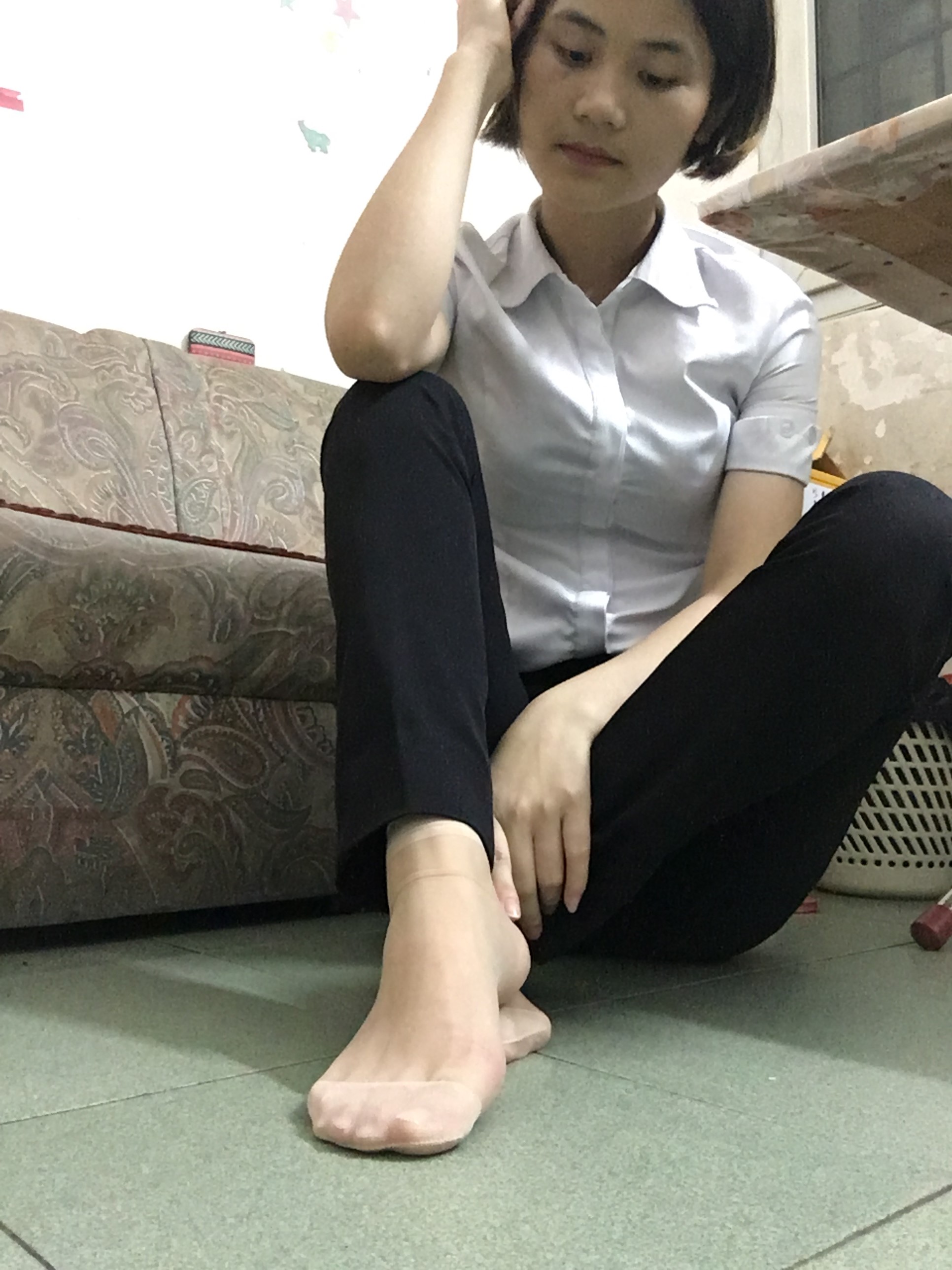 图片[34]-学妹校园寝室短丝系列032期 谭佐婷[40P22M]-六色网