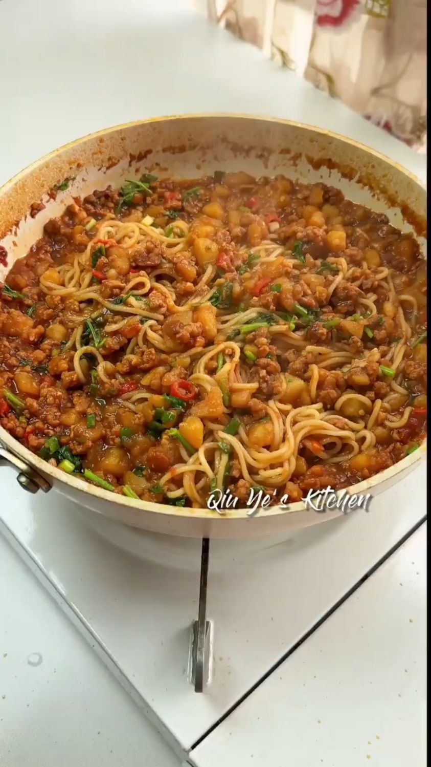 肉末土豆拌面这样做