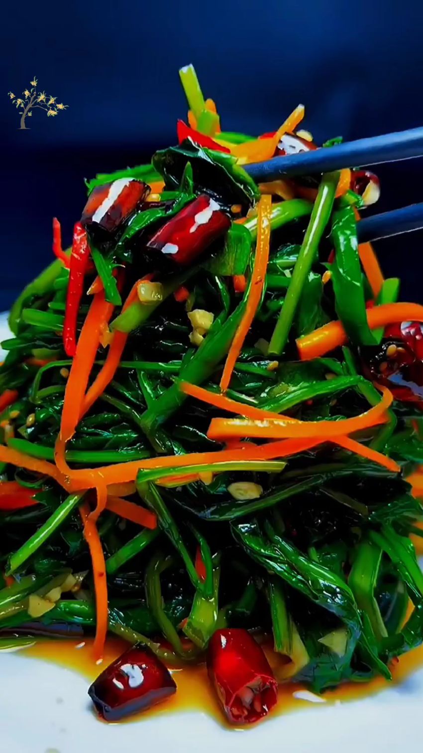 炎热的夏天做一道凉拌蒲公英,清凉爽口还能清热解毒