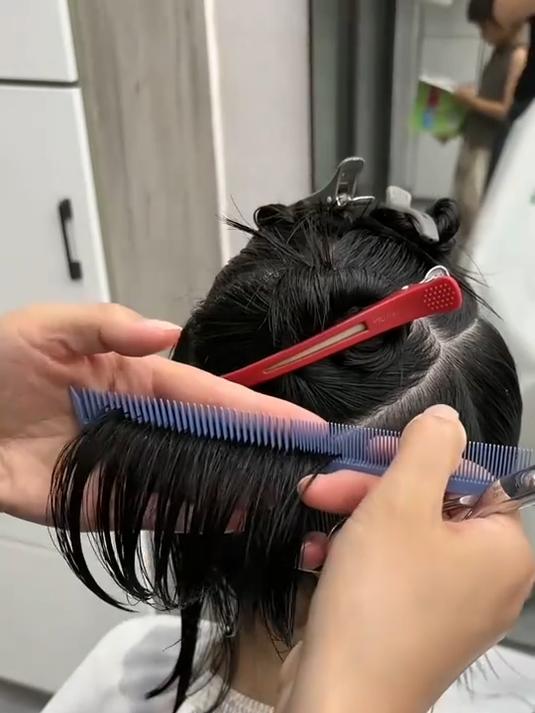 狼尾学生发型