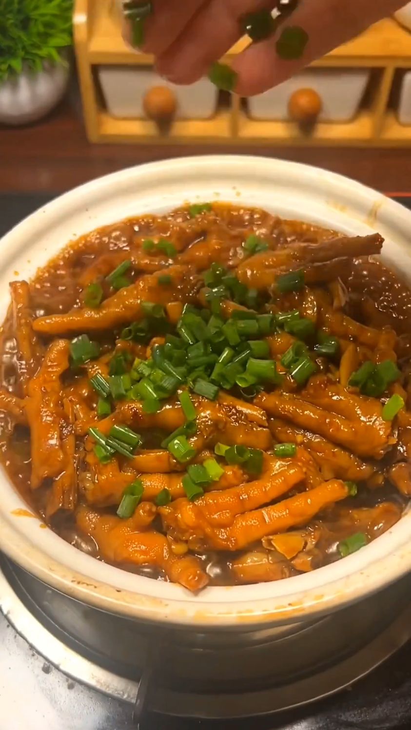 红烧鸡爪的新做法