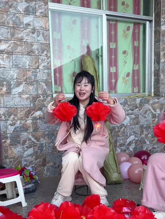 树树明天结婚啦,我们一起祝她新婚快乐百年好合吧