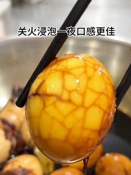 您肯定不相信早餐店里的茶叶蛋做法跟烧开水一样简单!