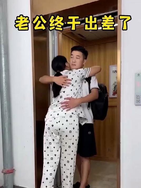 告别手忙脚乱！多功能切菜器轻松应对多样食材，省时省力还安全