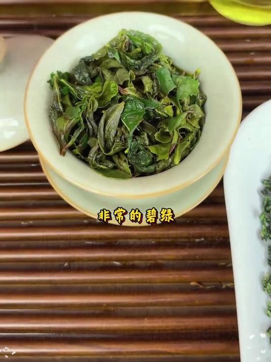 正宗铁观音,从茶汤里读懂传统乌龙茶的醇厚