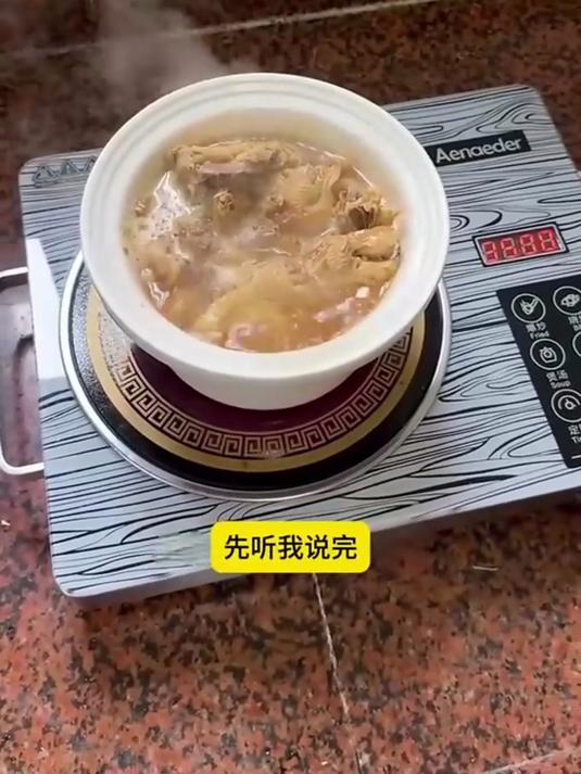 砂锅陶瓷碗玻璃壶随便放，不挑锅具，温度挡位可调，多功能电陶炉