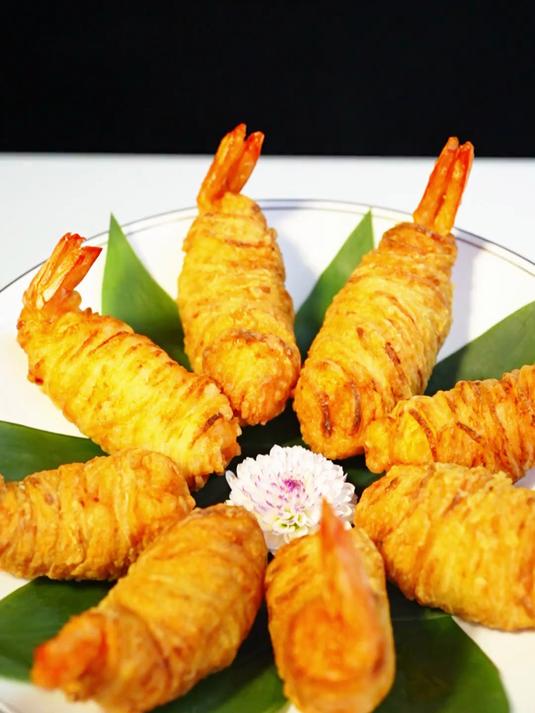 「原神美食料理」今日复刻刻晴最爱吃的——金丝虾球 原神