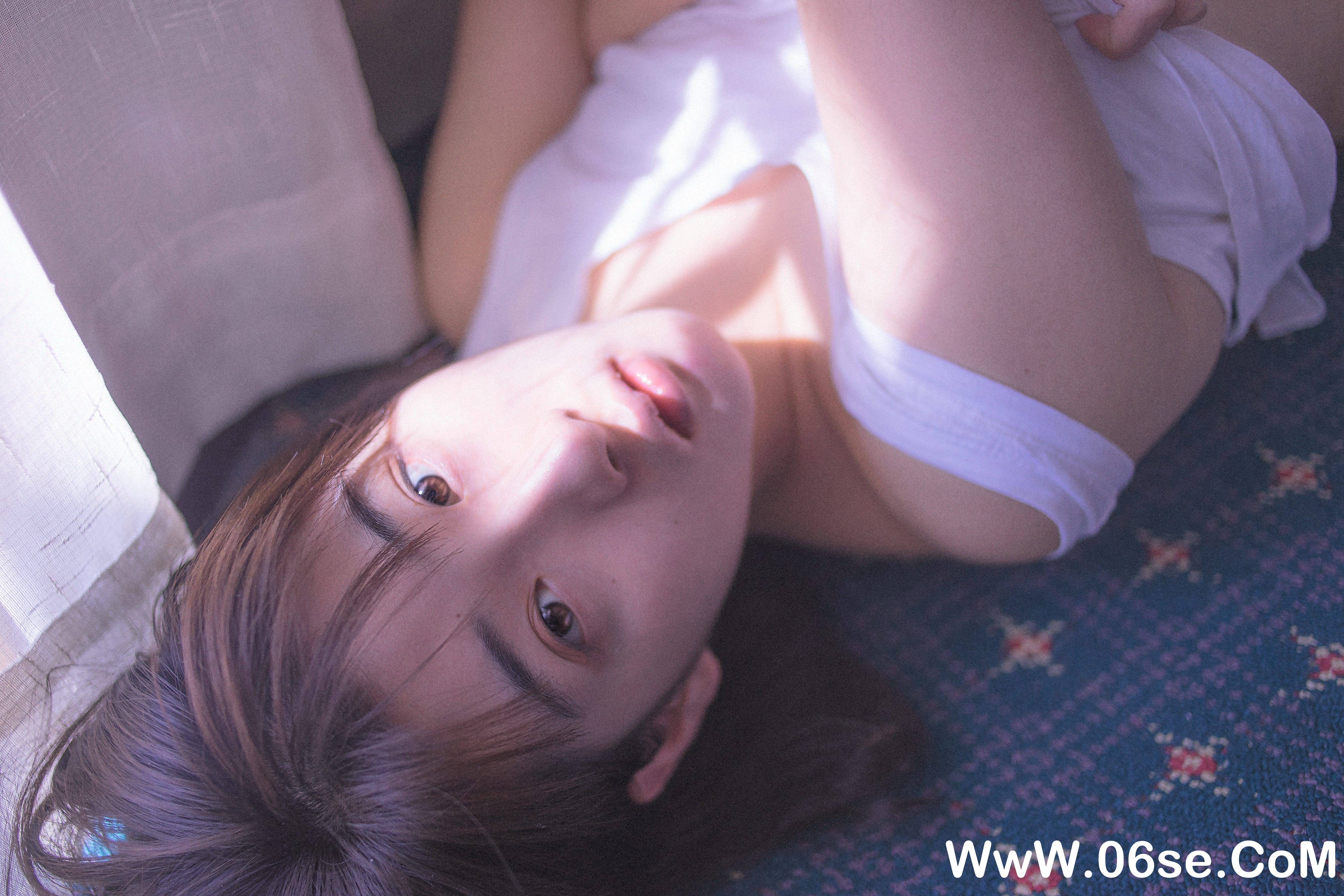 图片[22]-小何同学 – 037 晨霞时光 [48P228M]-六色网