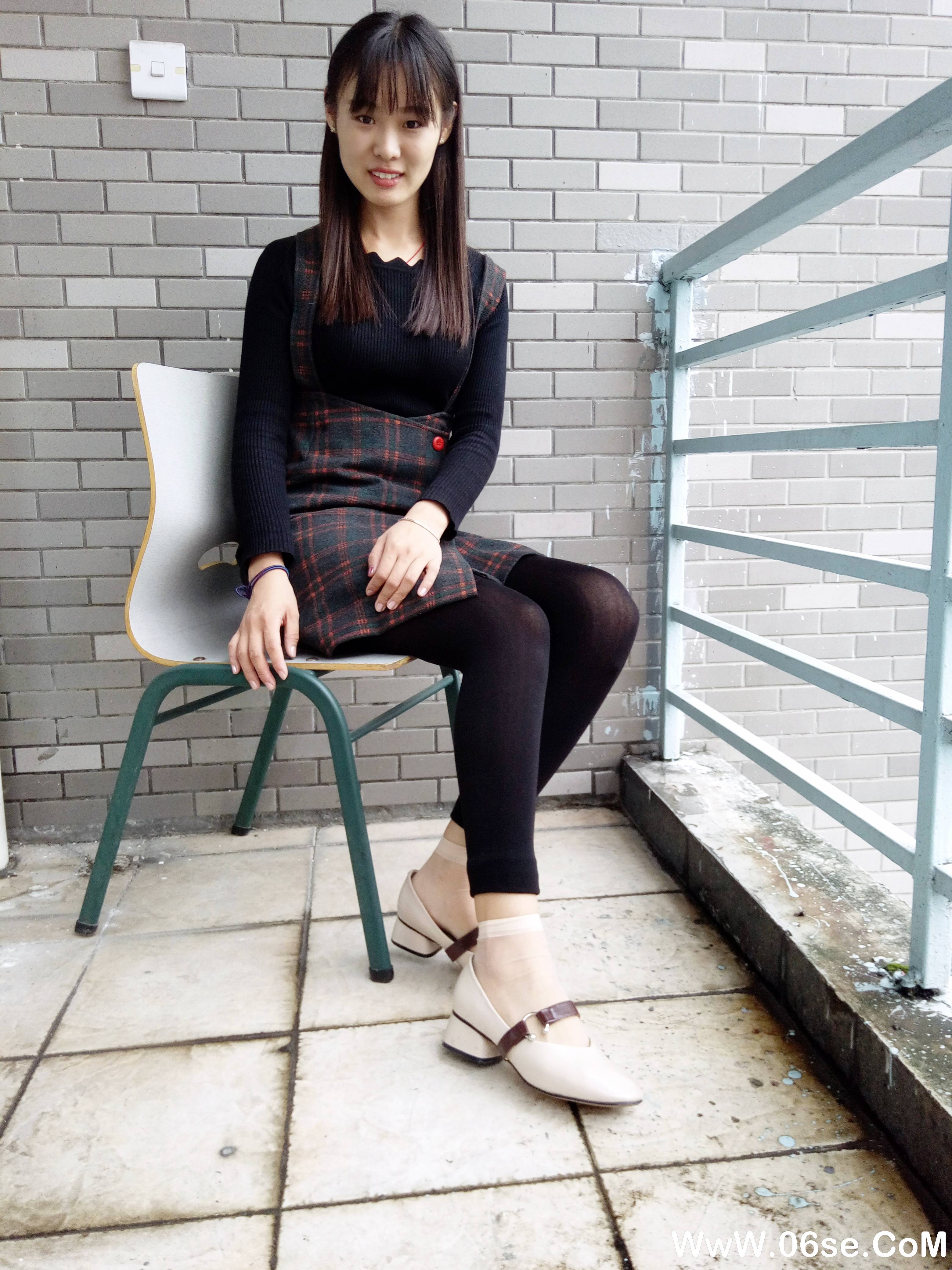 图片[79]-学妹校园寝室短丝系列001期 王丽君[85P284M]-六色网