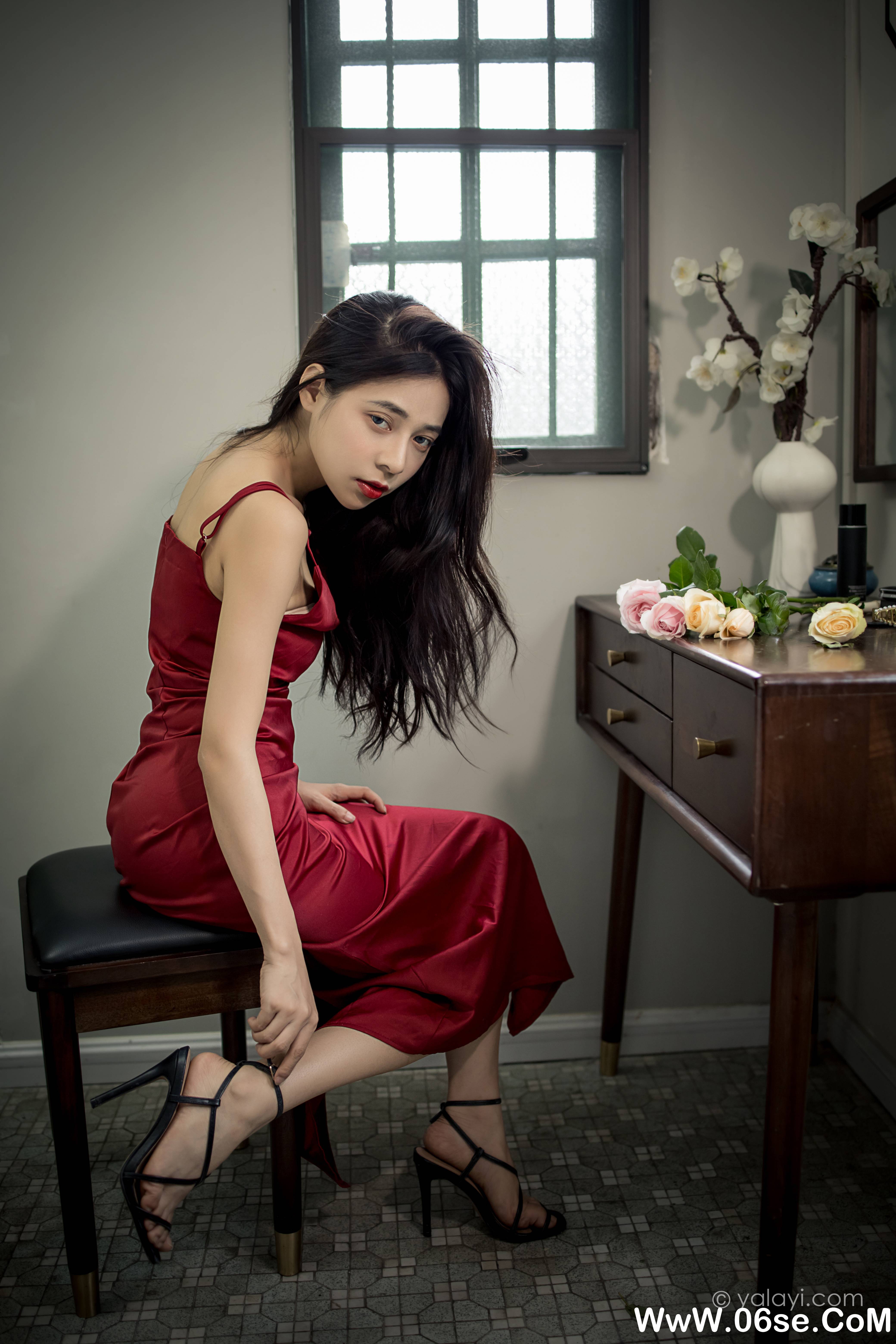 图片[22]-[YALAYI雅拉伊] 2021.09.28 NO.843 诗咏《阳光下》[40+1P436M]-六色网