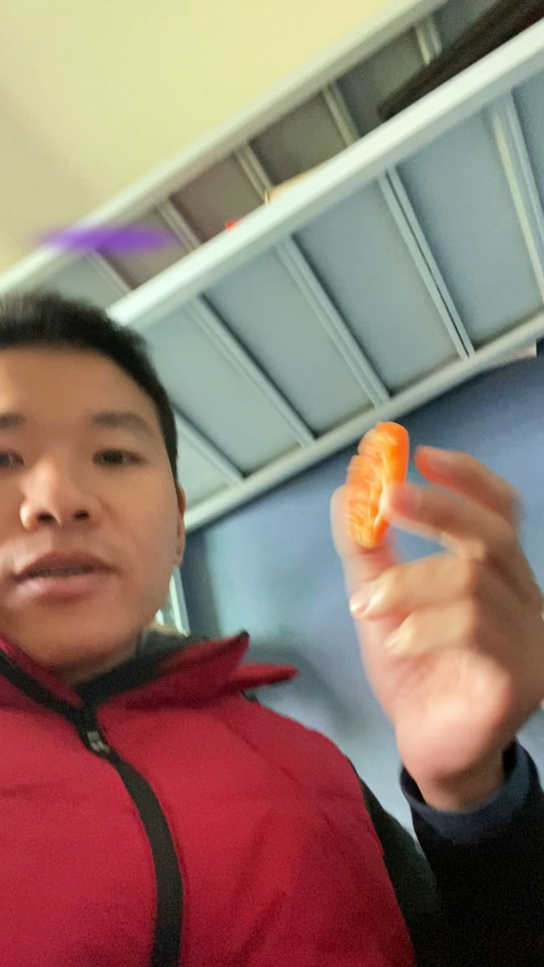 五童送福弥勒佛的寓意是福禄双全,生活美满。五子象征着五福.