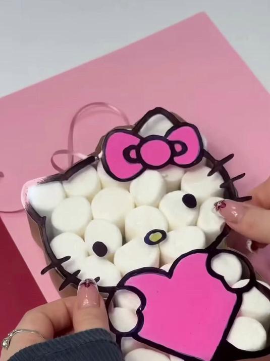 凯蒂猫棉花糖
