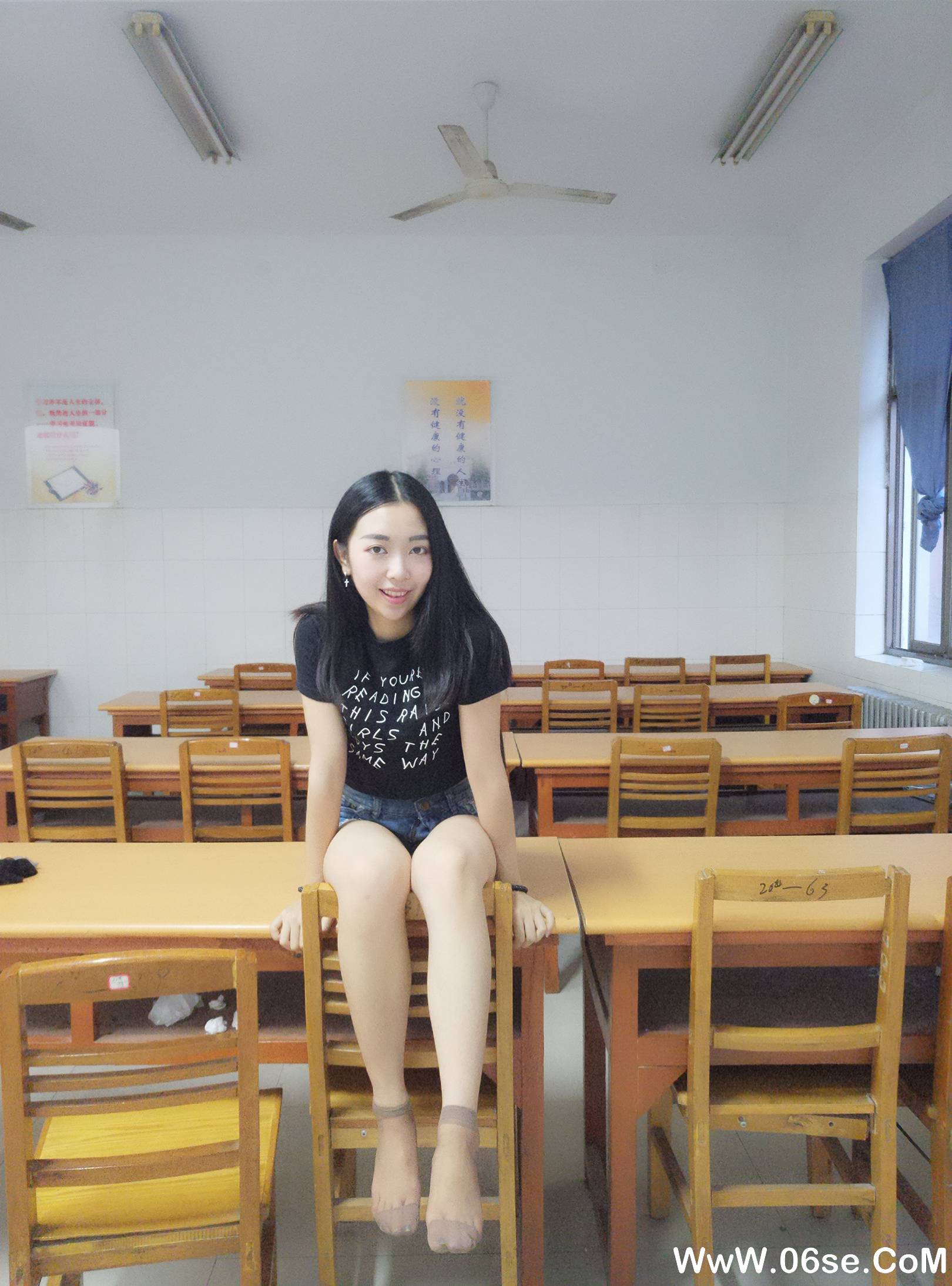 图片[32]-学妹校园寝室短丝系列002期 张梦想[104P201M]-六色网