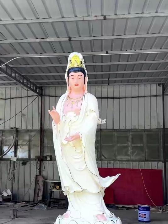 南海观音神像简介 千手观音菩萨 寺庙送子观音佛像雕塑