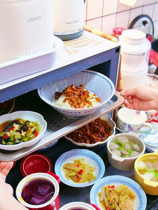 40分钟8份饭菜一锅出,做饭其实很简单,只需要一台微蒸烤箱就可