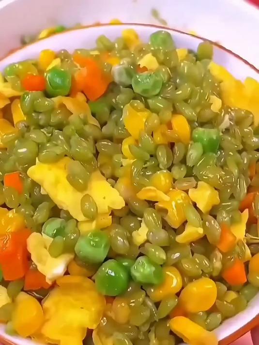 青麦仁你有多久没吃过了?夏天熬粥是真的很好喝,而且糖分很低