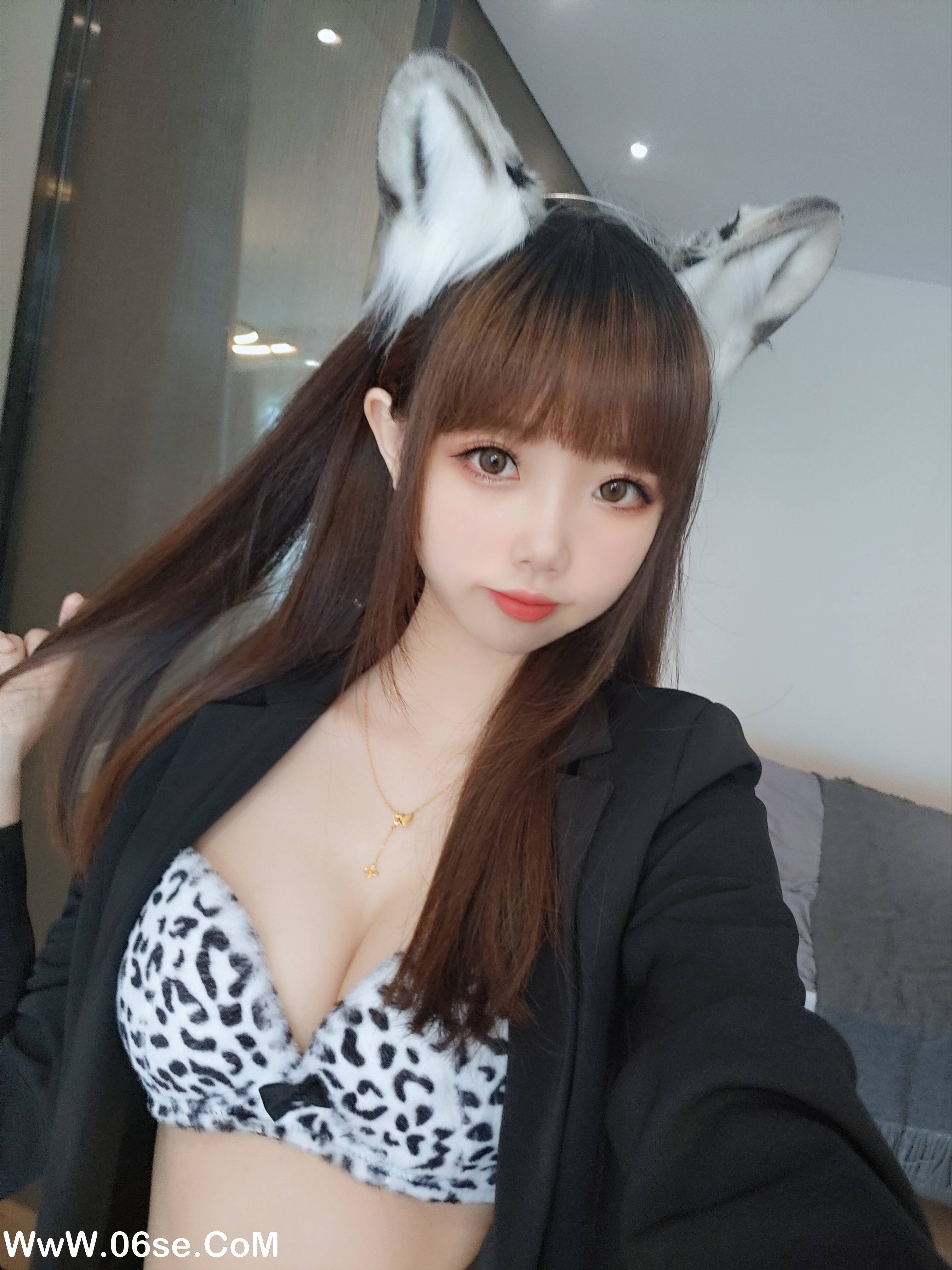 图片[12]-Cos小姐姐雪琪 NO.042 – 雪豹[70P+1V974M]-六色网