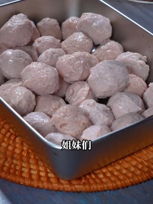 今天教大家一个做牛肉丸的小秒招