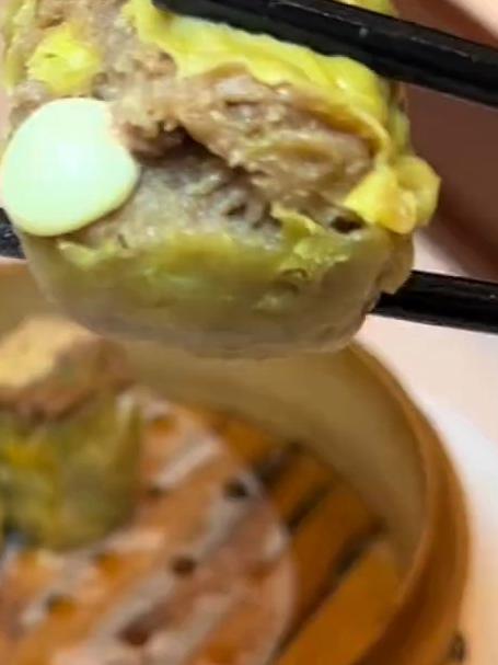 有广东最贵早茶之称开在中国首家五星级酒店里的白天鹅究竟好吃吗