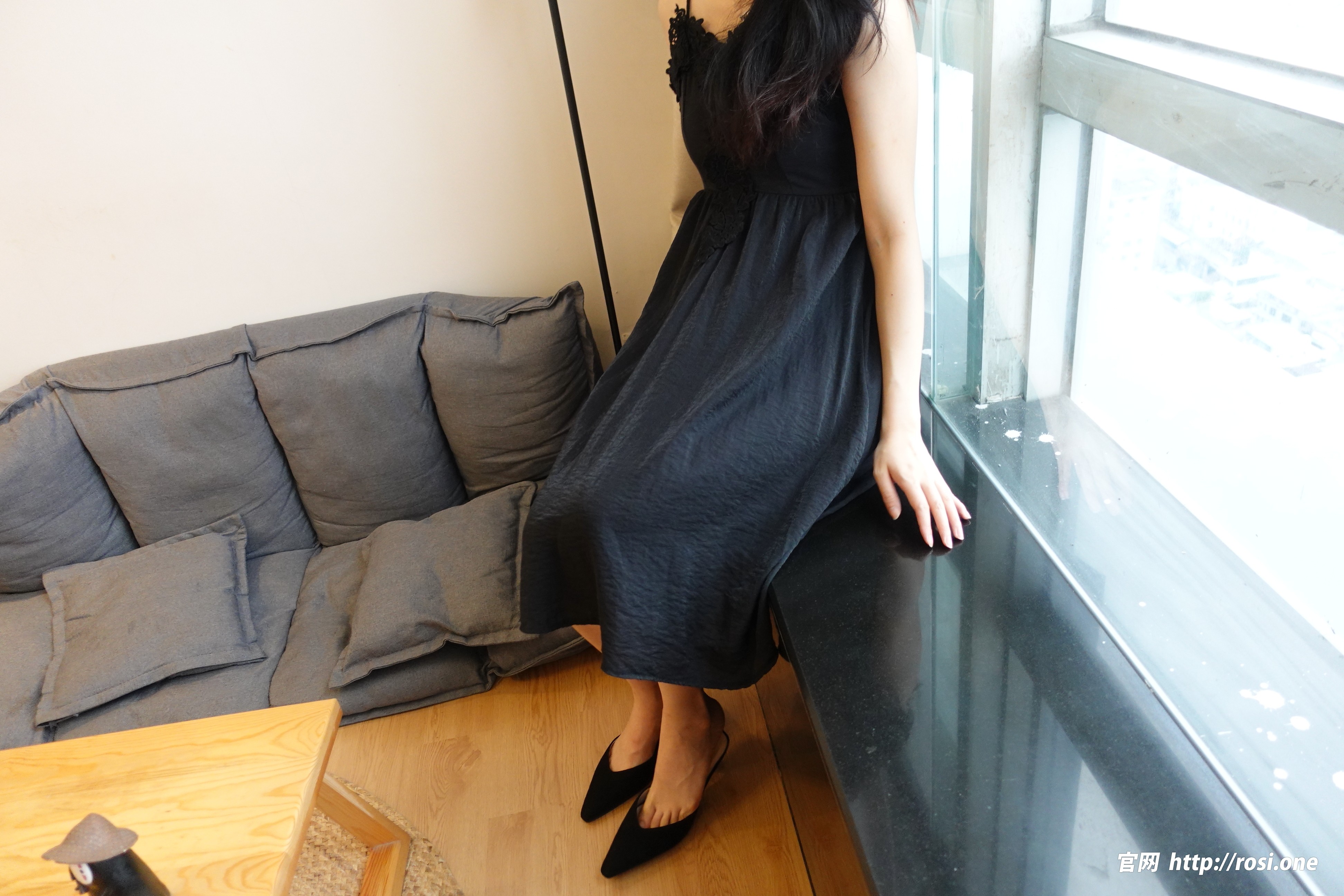 图片[2]-[ROSI写真]2022.11.21 NO.4004[108+1P／123MB]-六色网