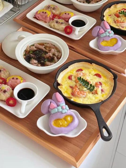 小朋友早餐卡通煎饺+卷饼烘蛋+福鼎肉片