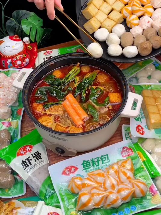 爱吃火锅的姐妹们,一定要试试这个安井丸子组合,弹有嚼劲