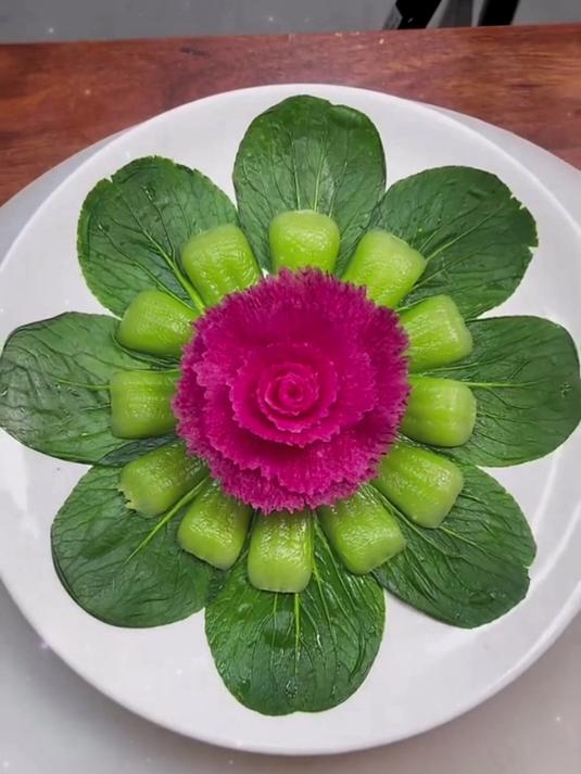 用青菜摆盘也太好看了