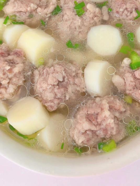 立春后要多喝的,八道营养汤,孩子吃了个头蹭蹭往上涨