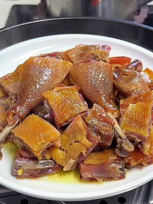 腊香风干鸡！咸淡适中不齁，配粥炒菜都香