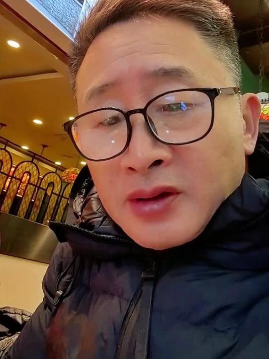 头发没染过会变成咖啡色吗