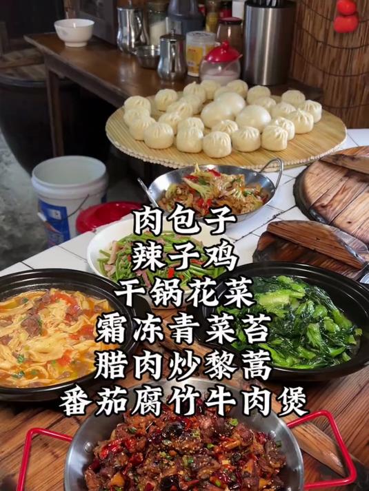 救命!全是本命菜的餐桌,香得我筷子都拿不稳了